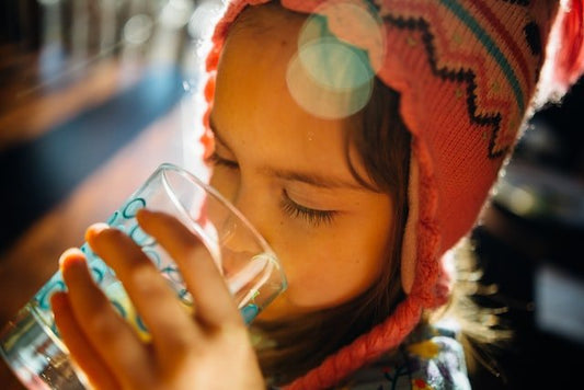 9 Brilliant Tips for Getting Your Kids to Drink More Water - ANB BABY