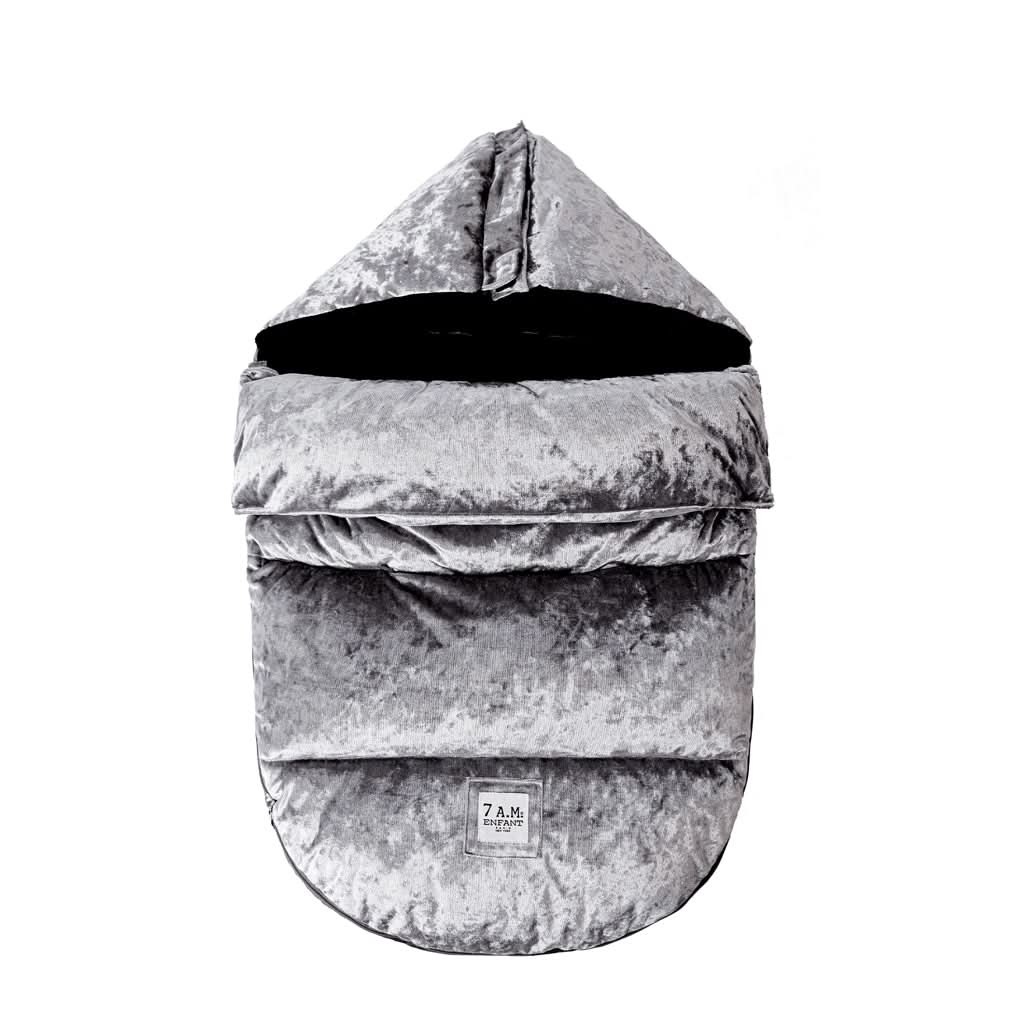 7 AM Enfant GlacierPOD Footmuff, Glacier/Black Plush, ANB BABY