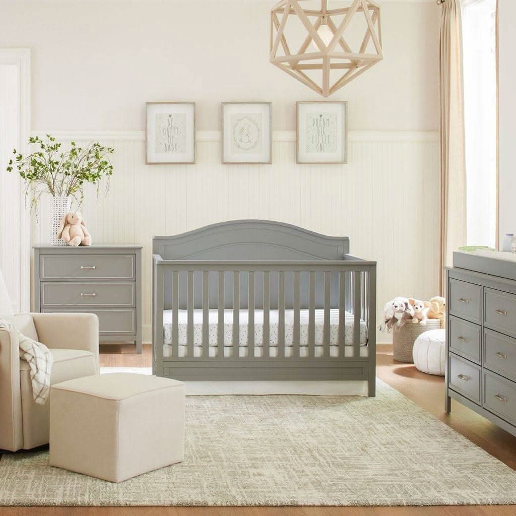 DaVinci Charlie 4 - in - 1 Convertible Crib, ANB BABY